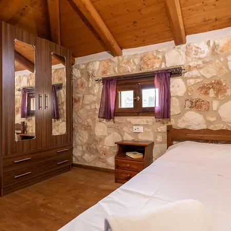 Vardiola Holiday home *