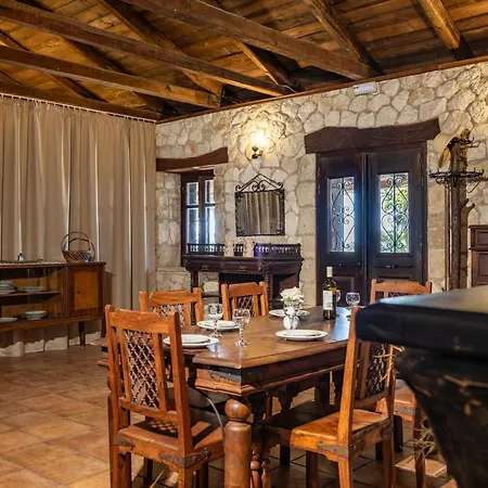 Holiday home Vardiola Lithakia (Zakynthos)